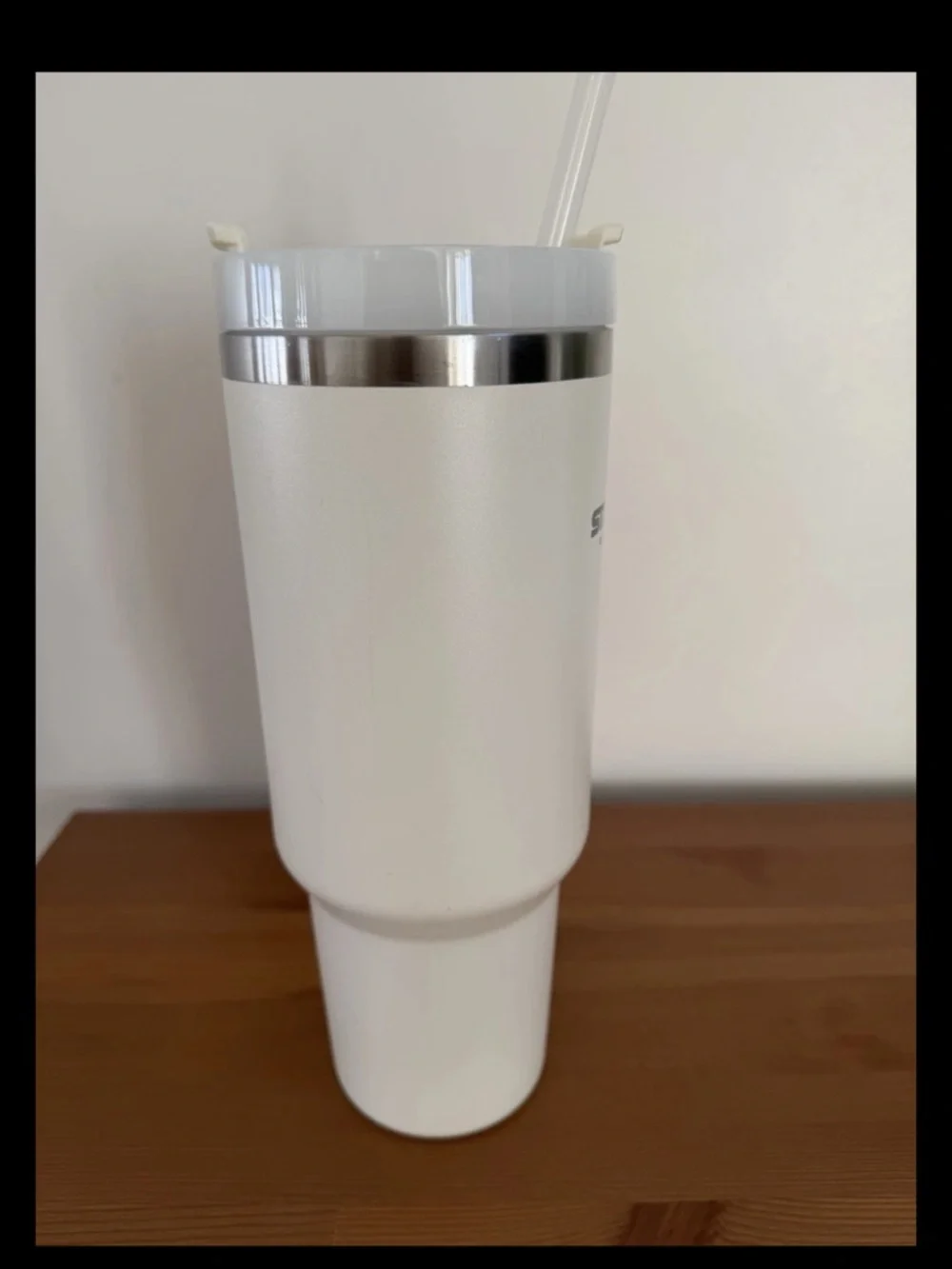 Stanley White Insulated Travel Mug with Handle and Straw - Picture 4 of 5